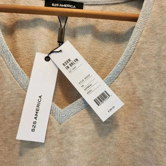 NWT 525 America Oatmeal Pullover Oversized Sweater Sequined Star Sleeve Medium - Picture 4 of 7